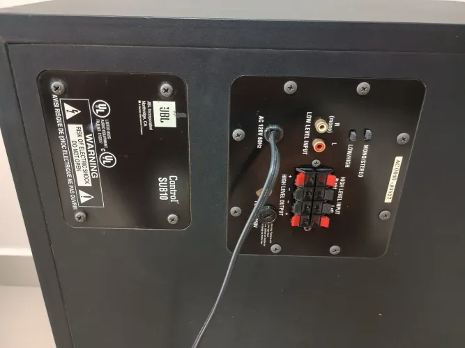Subwoofer ativo JBL Control 10 
