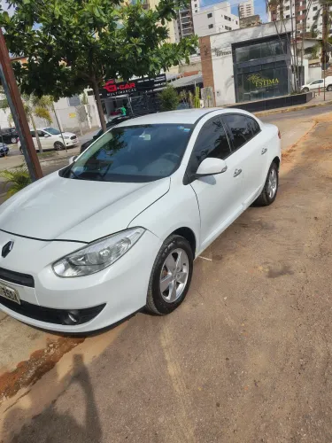 Renault Fluence Sed. Dynamique 2.0 16V Flex Aut. 2014