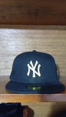Boné New Era Black Gold