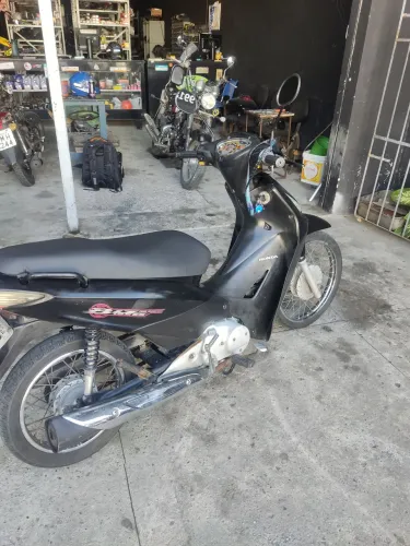 biz 125 , único dono 