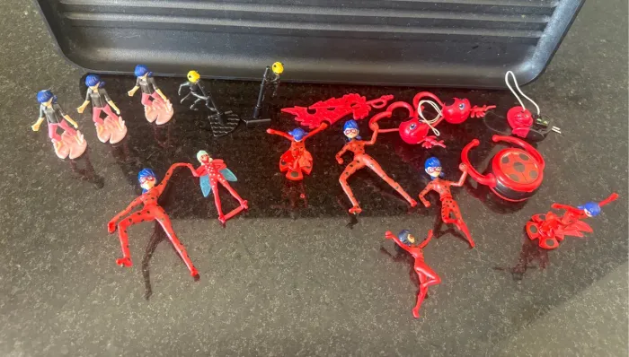 Miraculous Ladybug Kinder 