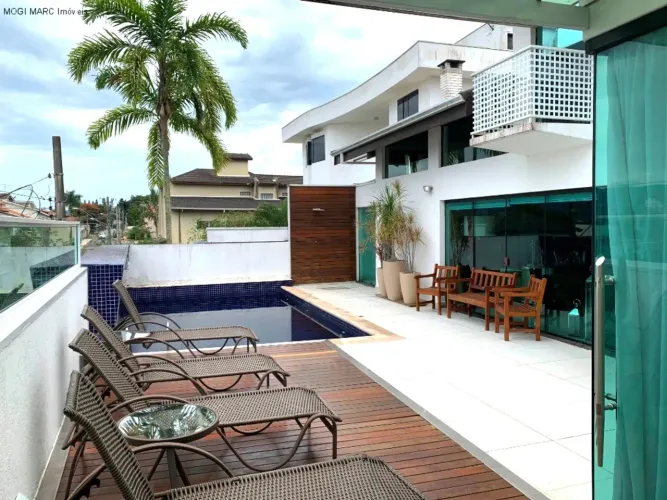 Casa a venda na Vila Oliveira em Mogi das Cruzes. Casa de alto padrão na Vila Oliveira Mog