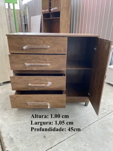 Cômoda com 4 gavetas e porta - entrego hoje