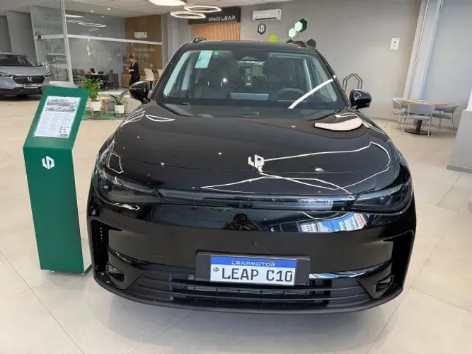 Leapmotor C10 REEV (Híbrido) 2026