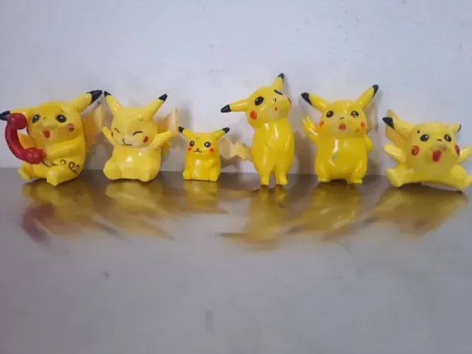 Lote anos 90 Miniatura Pikachu Pokemon - 6 unidades