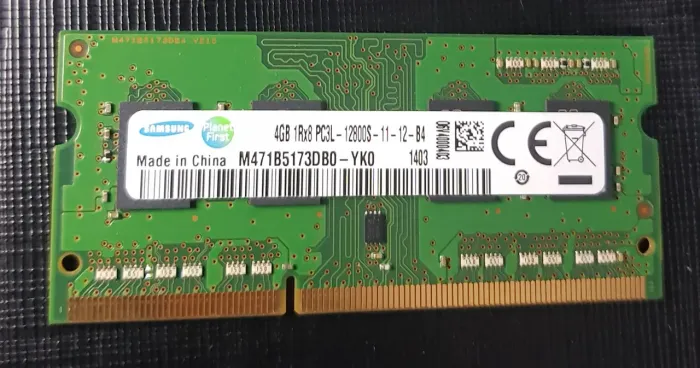 Memória RAM Sansung 4GB e 2GB DDR3