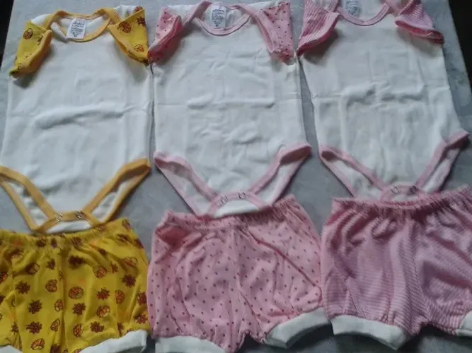 Conjunto body e shorts Tam M