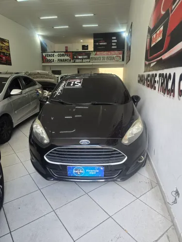 Ford Fiesta 1.5 16V Flex Mec. 5P 2015