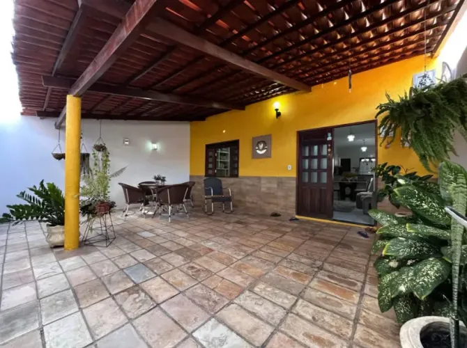 Casa a venda na pedreira 