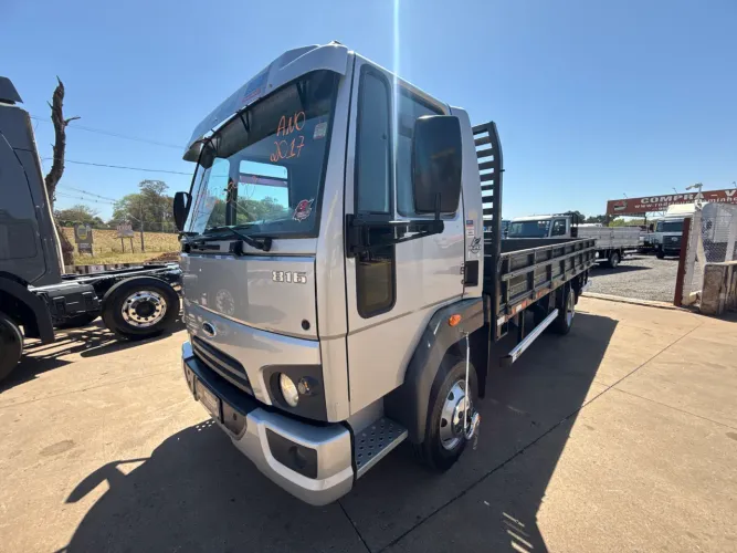 Ford cargo 816