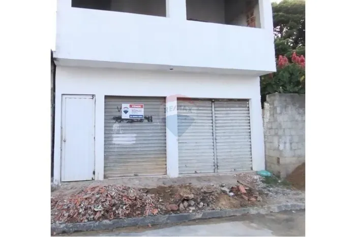 Oportunidade de Investimento em Massagueira, Alagoas. Casa com ponto comercial.