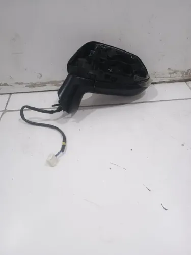 Retrovisor Corolla 2015 A 2019 lado esquerdo original 