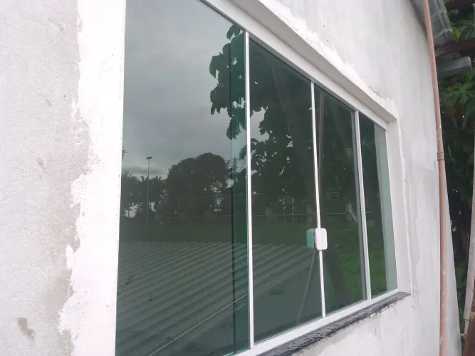 Sua mão de obra é aqui EC. Vidros