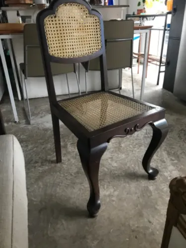 Cadeira antiga 