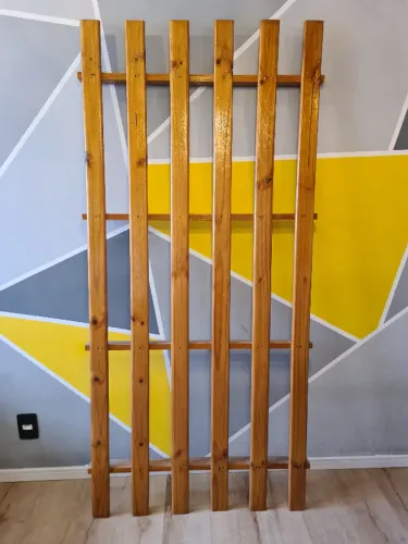 Estrado para cama de solteiro