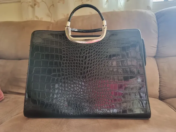 Bolsa de Mão Croco Preta