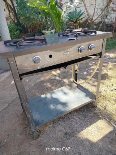 Fogão industrial Layr LEIAM O ANÚNCIO!