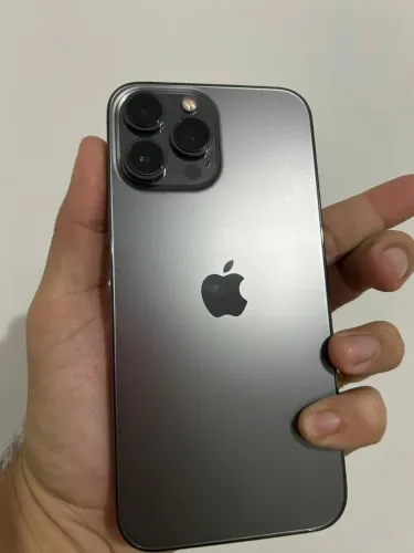 iPhone 13 Pro Max com NF