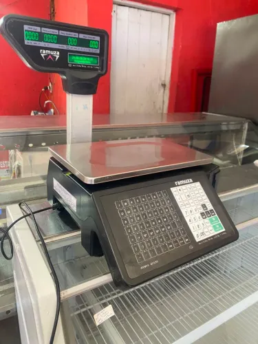 Balança Digital Comercial Ramuza Atena II 6/15/35 Bivolt Etiqueta Semi nova