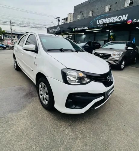 Toyota Etios X Sedan 1.5 Flex 16V 4P Mec. 2020