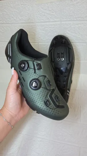 Sapatilha Ciclismo MTB n 40 Brasil NOVA