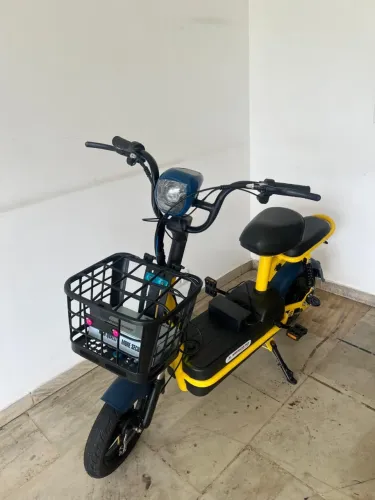 Scooter Elétrica AS1401 Amarela - Zero km / Nunca Usada