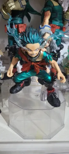 MY HERO ACADEMIA