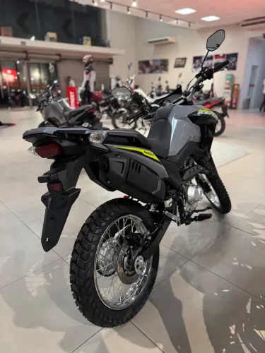 Motos 0 km com preço de seminova com até 0 de entrada
