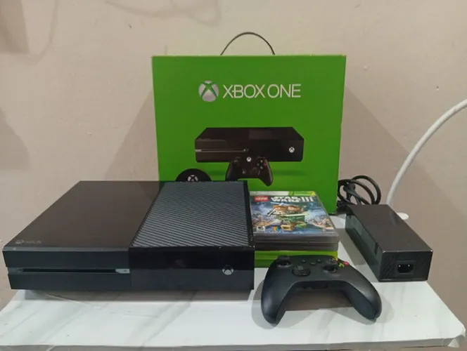 Xbox one completo com caixa