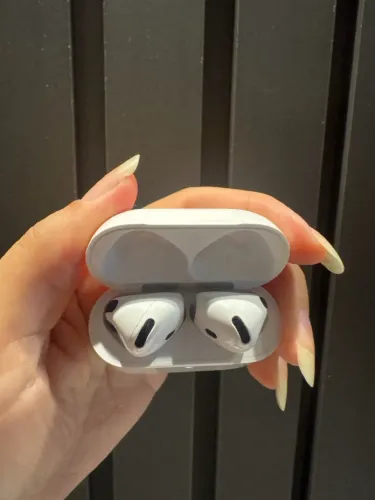 AirPods 4ª Geração Apple - Modelo A3058