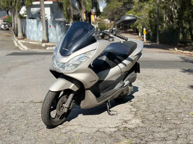 Honda PCX 150 2018 - Apenas 19.000 km | Excelente Estado