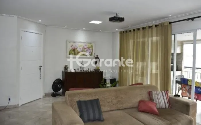 Apartamento para venda com 134m², 2 vagas e varanda gourmet no Belém