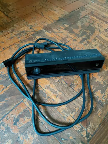 Kinect 2.0 para Xbox One, One S e One X + Just Dance 2015 + Just Dance 2016