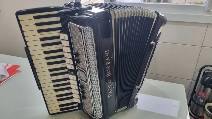 acordeon paolo soprani 4 vós oitavada 