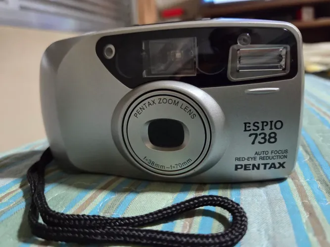 CÂMERA FOTOGRÁFICA PENTAX , ESPIO 738 , BATERIA NOVA , EXCELENTE ESTADO !