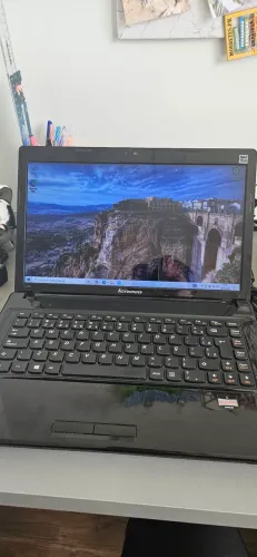 Notebook Lenovo G485 - Funcional - Ideal para estudos e tarefas básicas! 