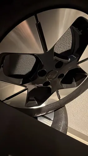 Rodas e Pneus Aro 16  Geely EX2 Max