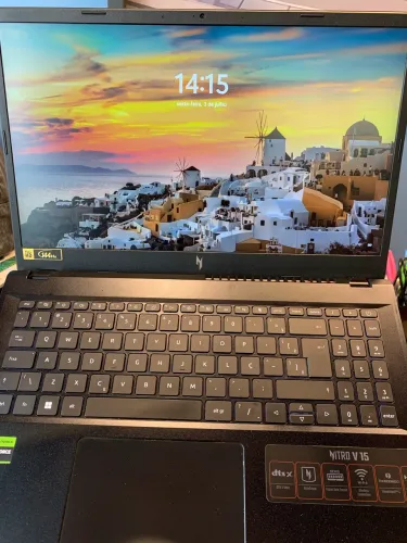 Nitro V15