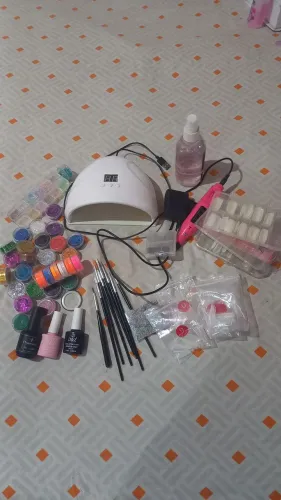 Material  de unha