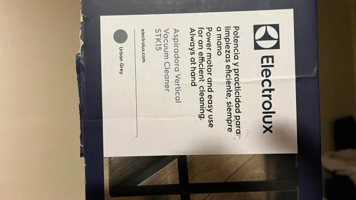 Vendo aspirador de Pó Eletrolux modelo STK15