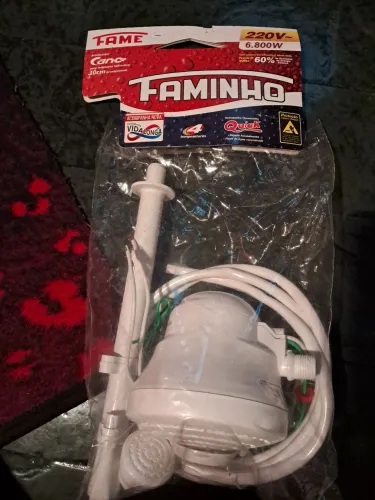 Chuveiro Fame 220V(6.800w) Novo na embalagem. (4Temperaturas).