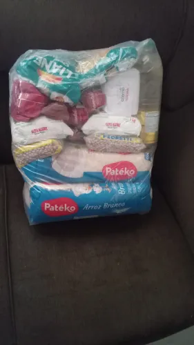 Venda de duas cesta básica.
