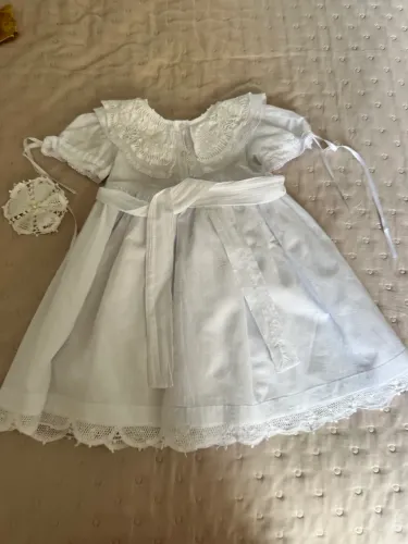 Vestido branco batizado