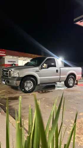 Ford F-250 XLT 3.9 4X2 Diesel TB 2010