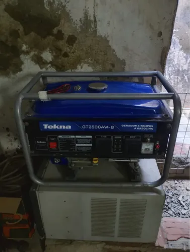 Gerador de Energia Tekna GT2500AW-B 2,5 kVA - Novo, Sem Uso - 110V/220V