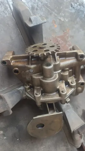 Bomba óleo