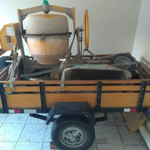 Faço carreto 