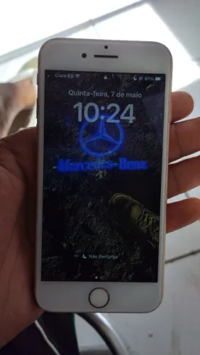 iPhone 8