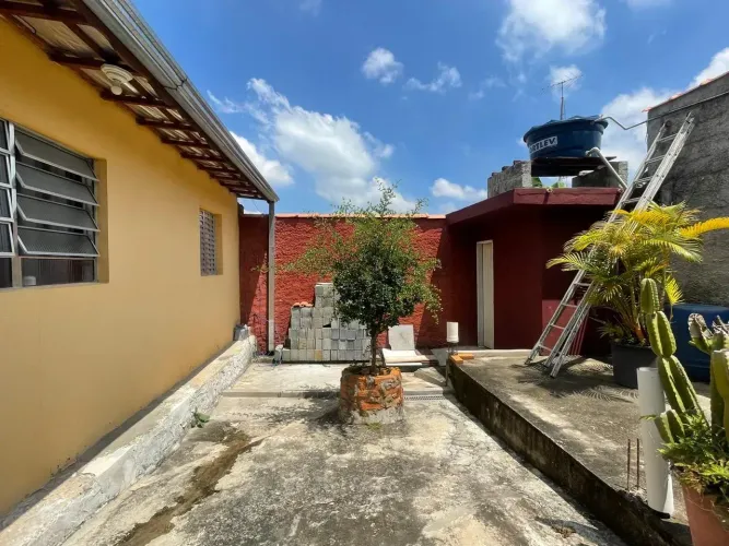 Casa à Venda, Ótima Localização