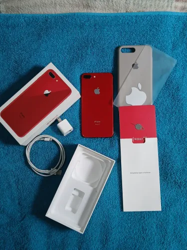 iphone 8plus 256GB único dono, com caixas e acessórios